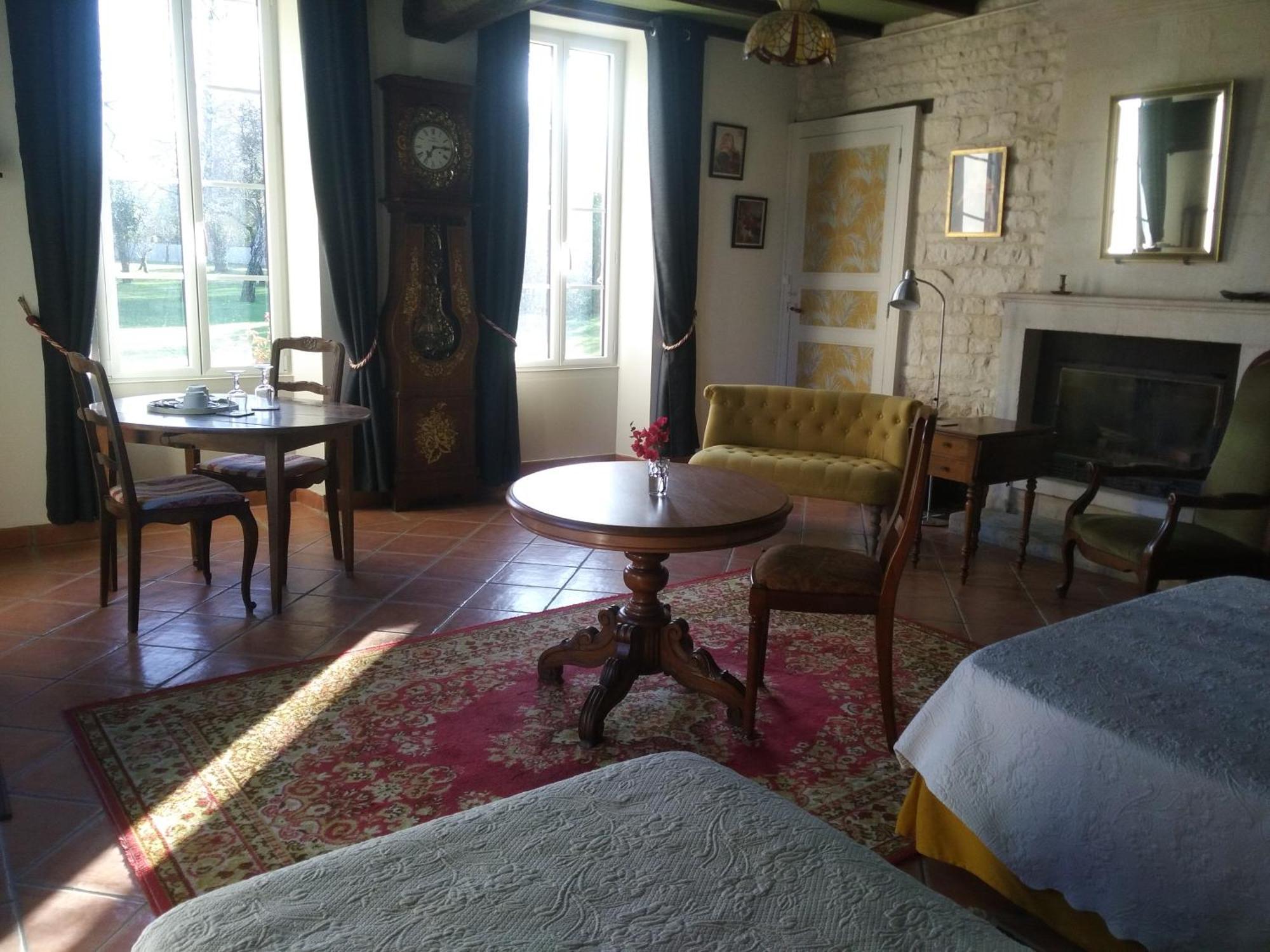 Le Logis De Vallans Eksteriør billede